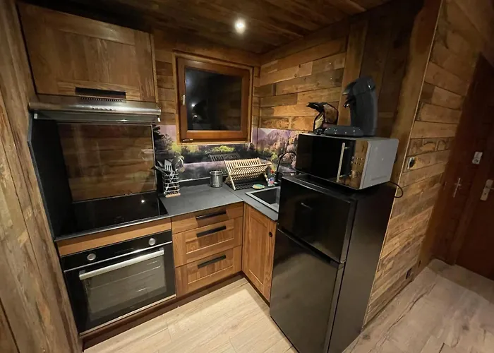 Terrain Cloture, Bien Place, 2 Chalet